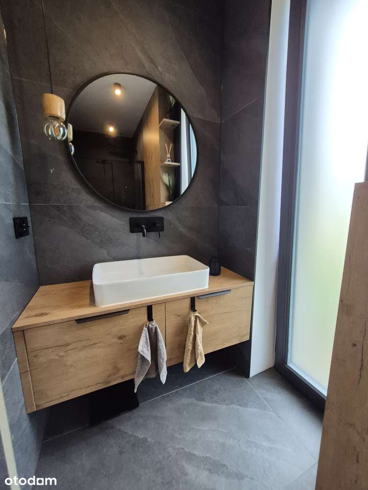 Przestronny i funkcjonalny dom z potencjałem – Dąbrówka Tczewska-9