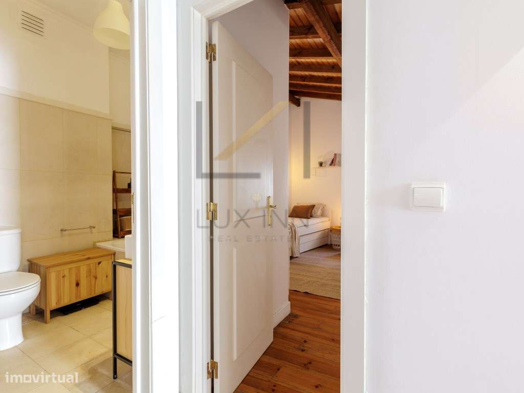 Apartamento T2 em Alfama, excelente localização-19