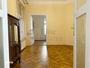Casa singura in curte ultracentral in Oradea - Imagine principală: 5/12