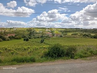 Terreno com possibilidade de construção em Canhestro (Alenquer)