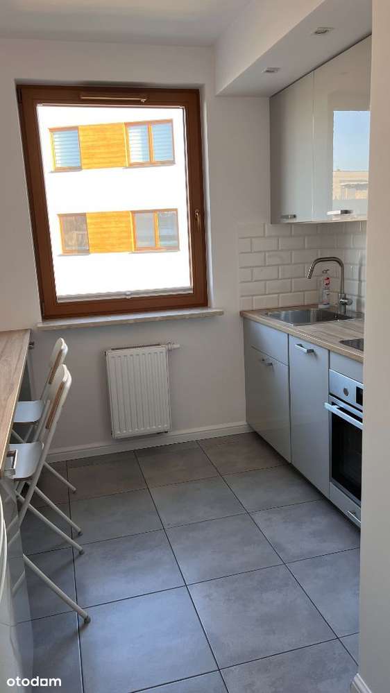 2-pokojowe mieszkanie z oddzielną kuchnią i  z balkonem - Pełny obrazek: 4/7