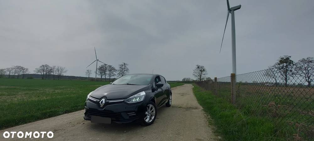 Renault Clio 1.2 16V Limited EU6 - 11