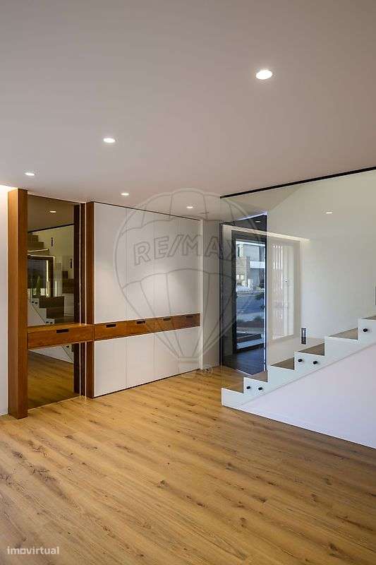 Moradia T4 para venda - Grande imagem: 5/34