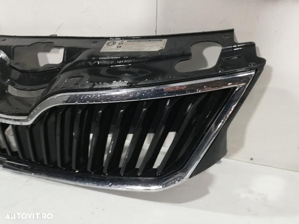 Grila radiator Skoda Rapid An 2013 2014 2015 2016 2017 cod 5JA853668 - 7