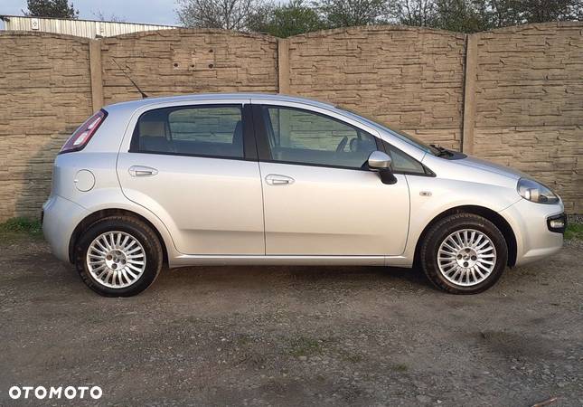 Fiat Punto Evo 1.4 8V MyLife Start&Stop - 12