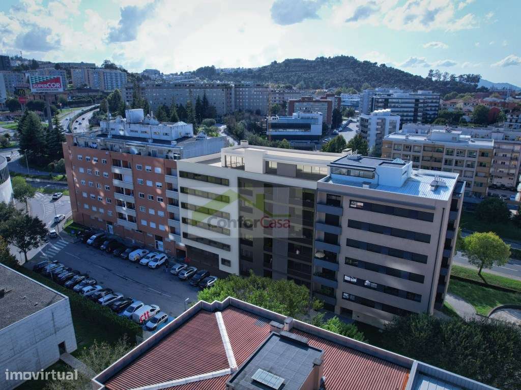 Apartamento T3 Duplex novo com grande terraço-18