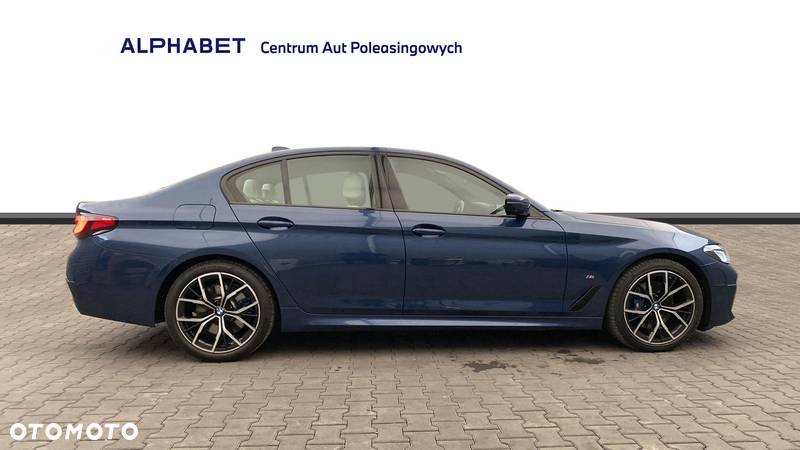 BMW Seria 5 530i xDrive mHEV M Sport sport - 2