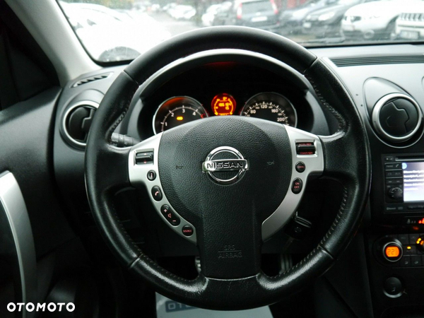 Nissan Qashqai 2.0 dCi 4x4 Tekna Premium - 30