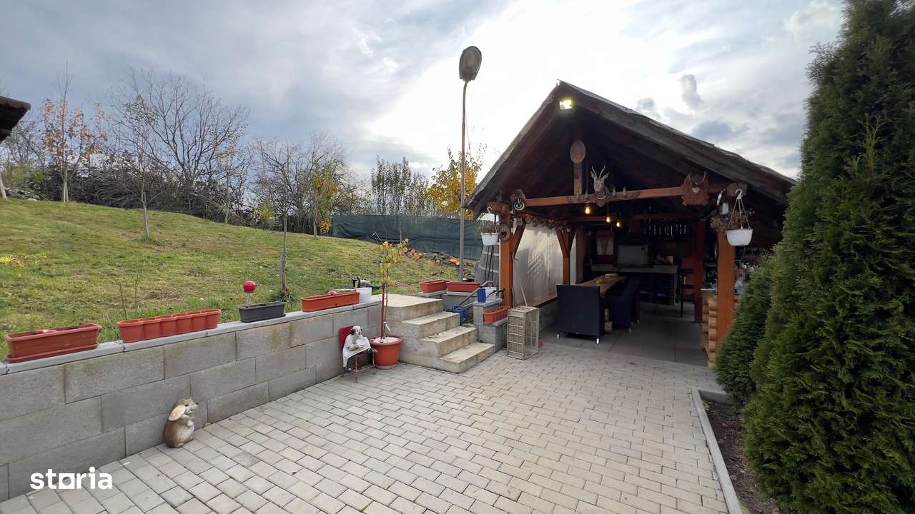 Casa zona centrala Petrosani-14