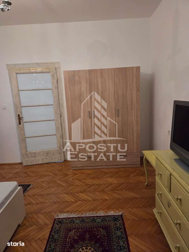 Apartament cu o camera, 41mp, la casa in zona Medicinei - Imagine principală: 4/7