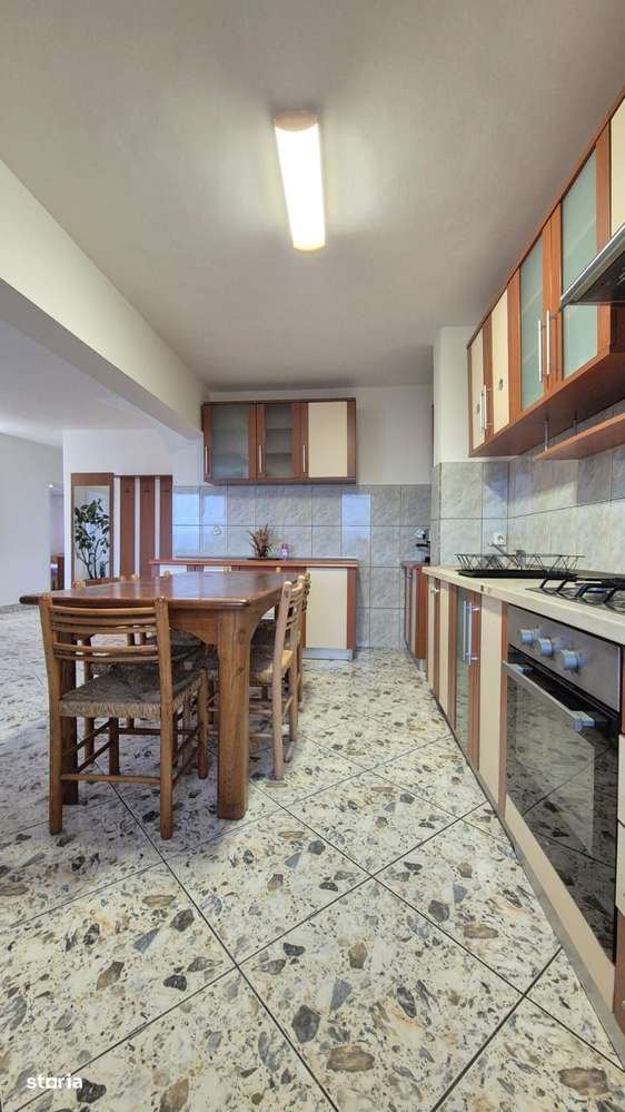 Apartament 5 camere, decomandat, 95mp utili, Pod Calvaria, Manastur - Imagine principală: 3/16