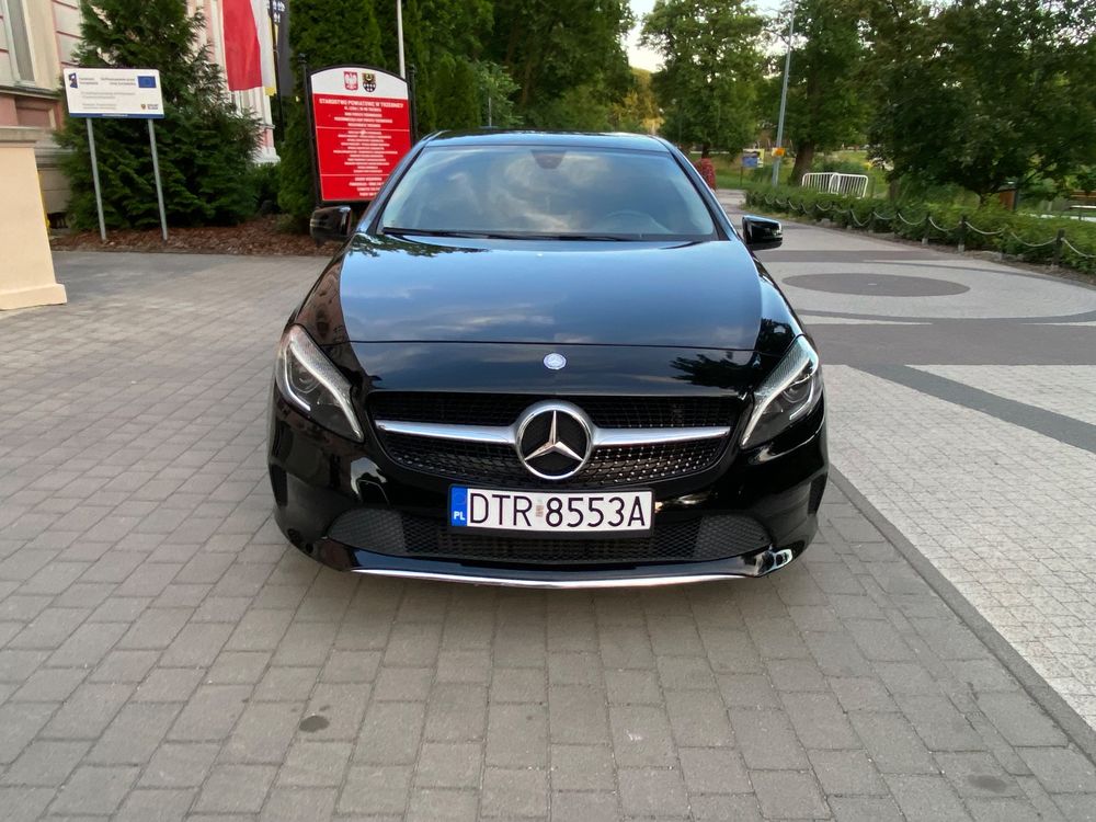 Mercedes-Benz A W176 (2012-) 200 d 7G-DCT AMG Line 2017