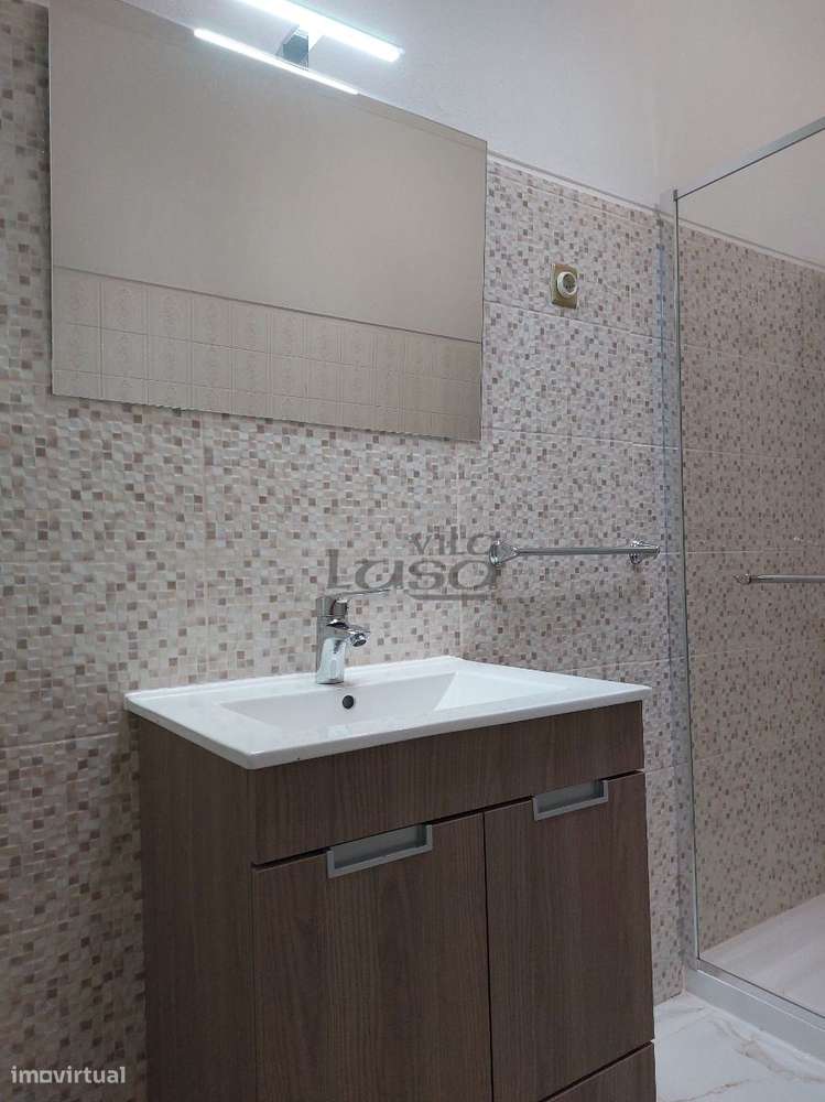 Moradia bifamiliar, para venda, Gondomar - Rio Tinto - Grande imagem: 4/15