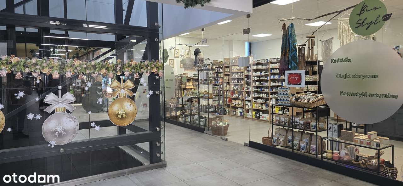 Lokal 42 m2 na parterze w Galerii handlu i usług, naprzeciw wejścia - Pełny obrazek: 2/20