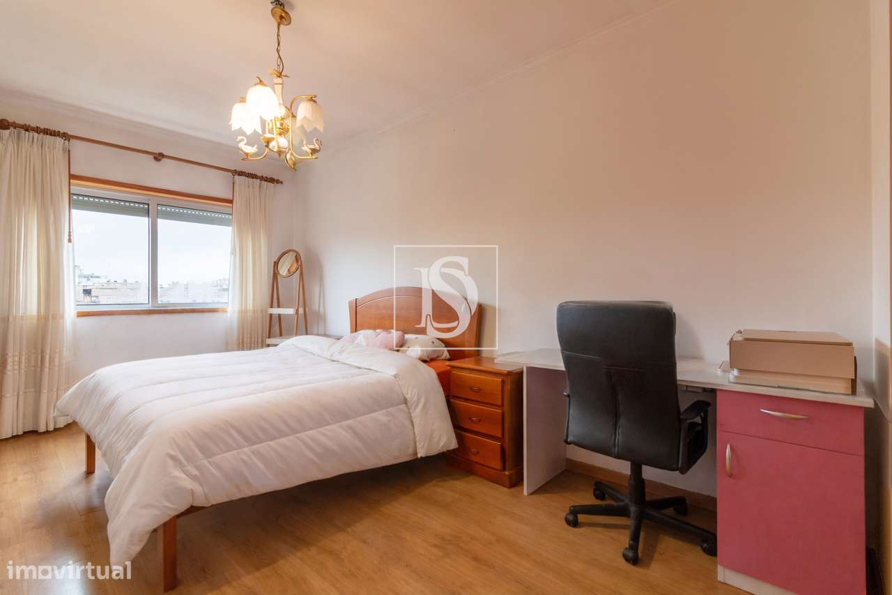 Apartamento T3 em Lamaçães – Braga | Prédio com Obras Estruturais Já A-19