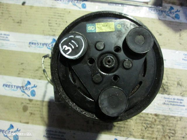 Compressor AC 7700859676D  7815B  SANDEN RENAULT LAGUNA 2002 RENAULT LAGUNA 1995 2.0I 115CV 0P GASOLINA SANDEN RENAULT LAGUNA 1 1996 1.8I 0P GASOLINA SANDEN - 3