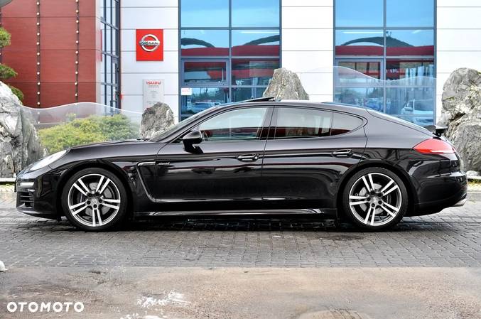 Porsche Panamera Diesel Platinum Edition - 8