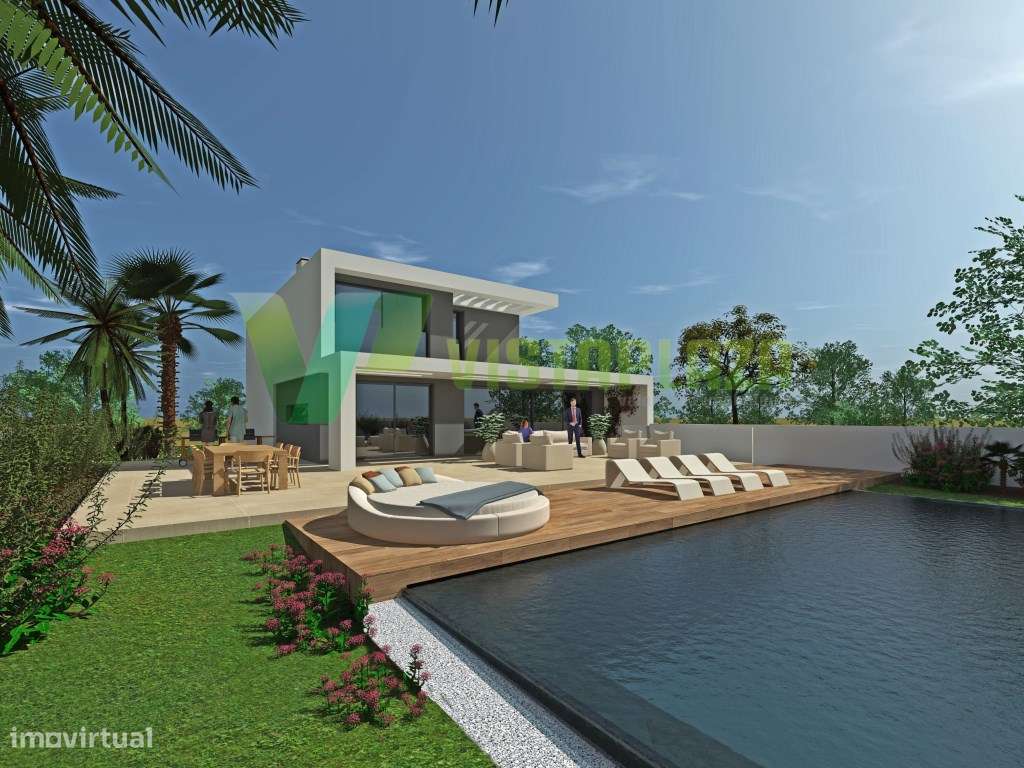 Moradia com Terreno de 615m² e Vista Desafogada sobre a Cidade e Ri... - Grande imagem: 5/58