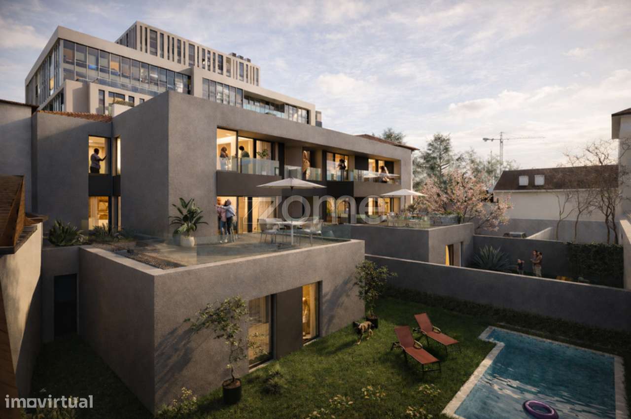 Apartamento T3 1Novo Com Garagem E Jardim De Construcao Nova