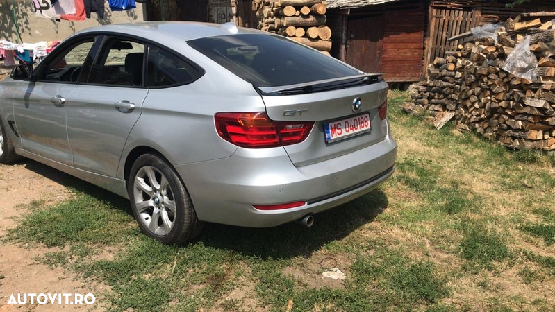 Bmw 320d gt - 2