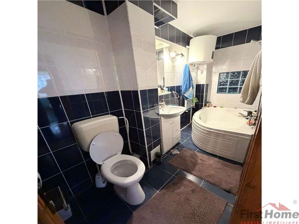 Apartament 3 camere, etaj 7\/8, zona ultracentrala, 72mp, mobilat par-10