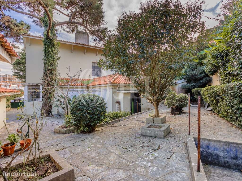 Moradia T5+1 com jardim, vista mar, no Estoril Cascais - Grande imagem: 4/28