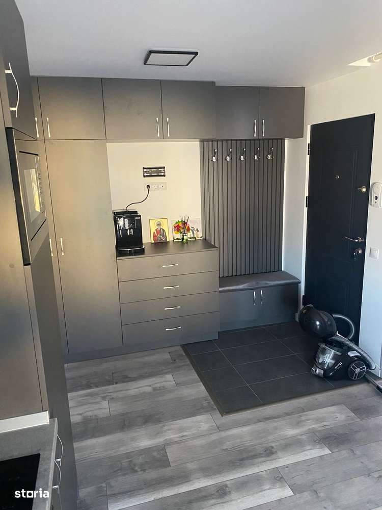 Apartament 2 camere, ultrafinisat, mobilat  -Bradet -garaj sub bloc - Imagine principală: 3/13