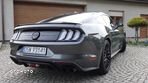 Ford Mustang 5.0 V8 GT - 5