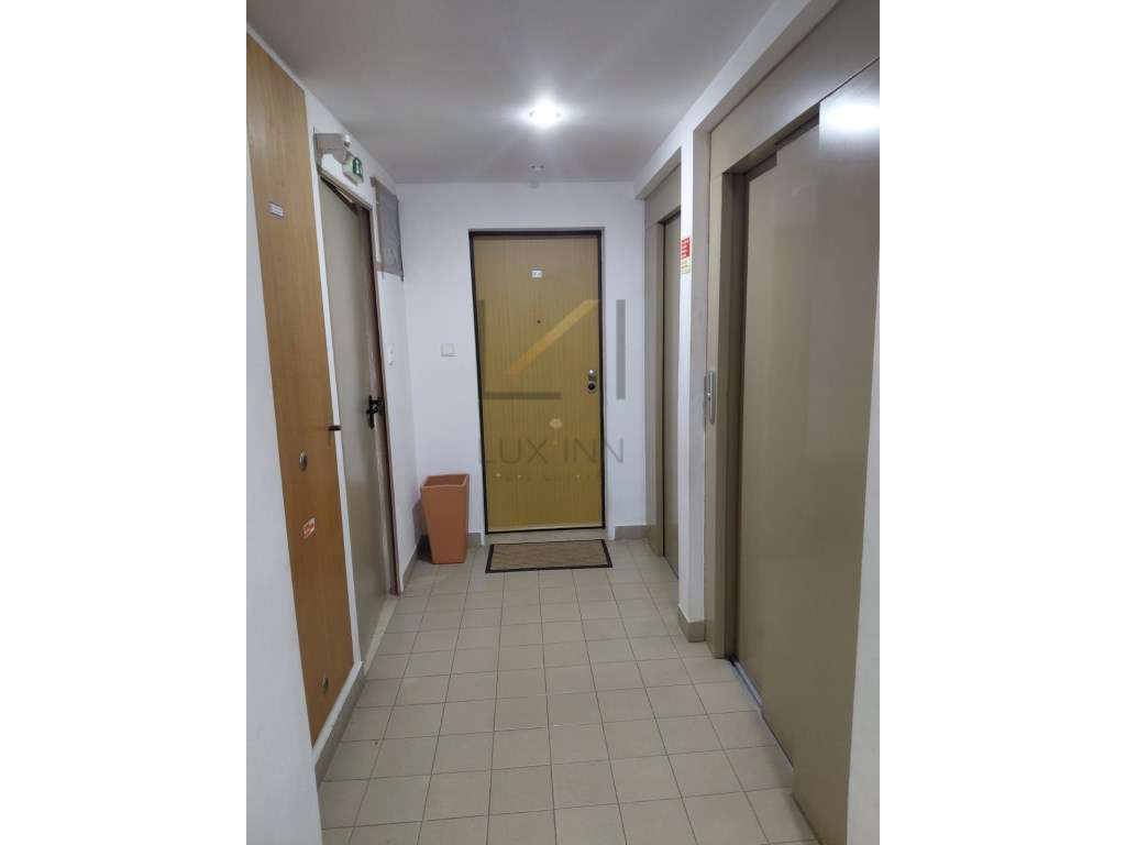 T0 Monte da Caparica - Grande imagem: 5/10