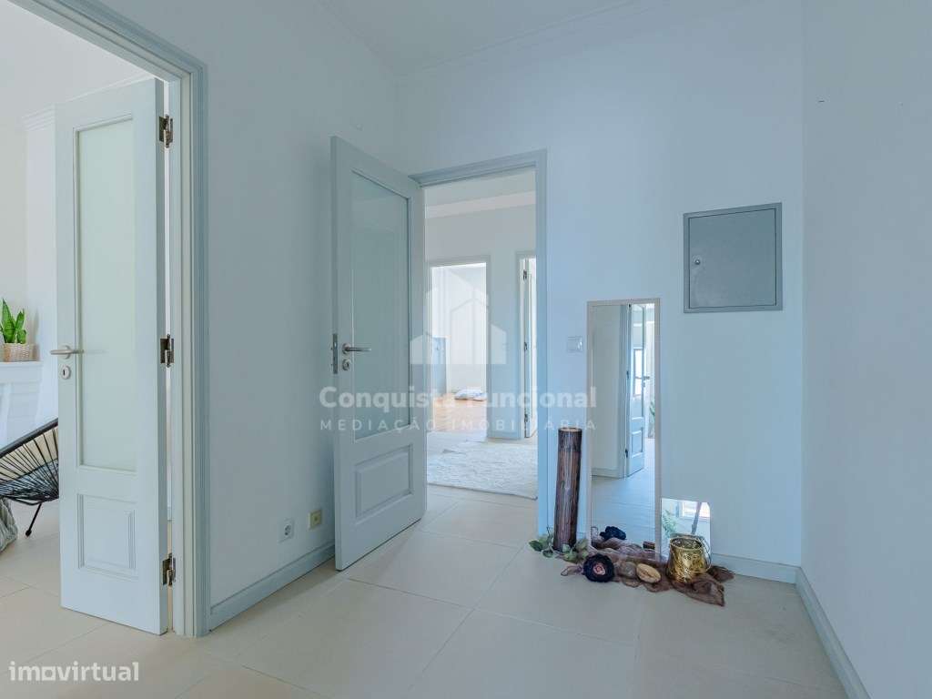 T2 com Lugar de Garagem e Elevador | São João da Madeira | 259.500€-7