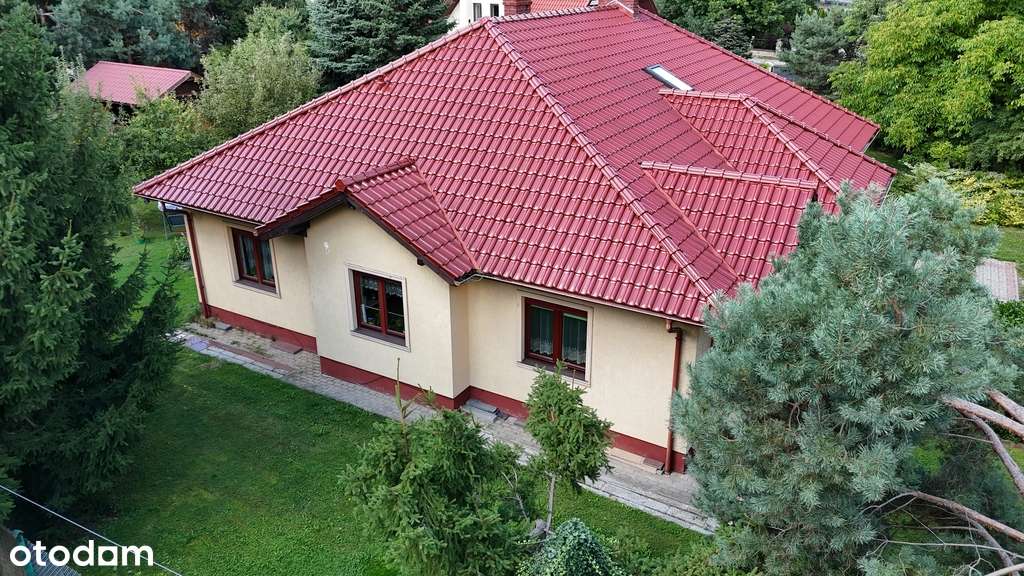 Duża działka, 4 pokoje, ogród i garaż, ul.Rybna-3