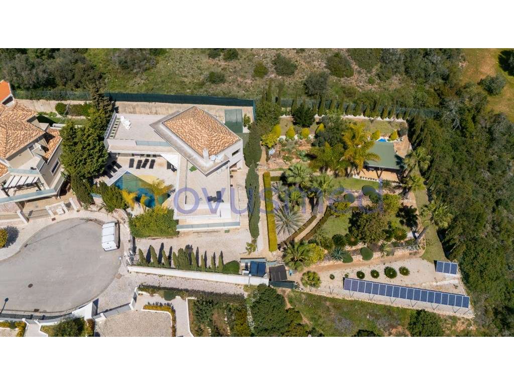 Moradia T4 com Vista Mar em Zona Residencial - Grande imagem: 2/60