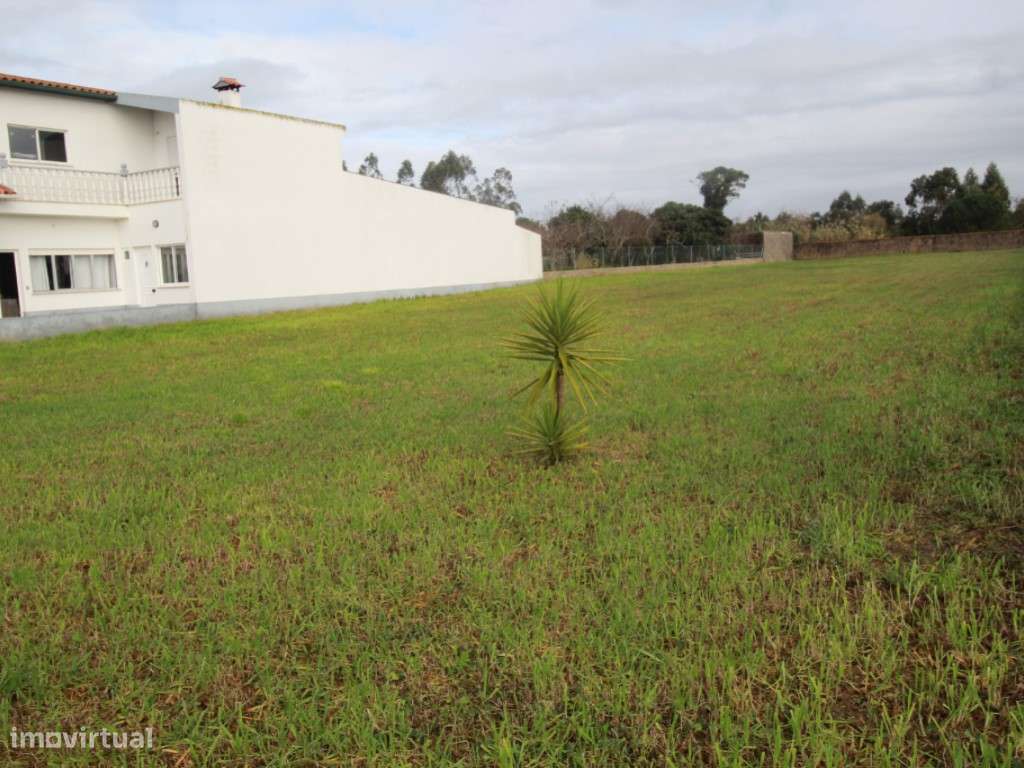 Terreno - Grande imagem: 3/9