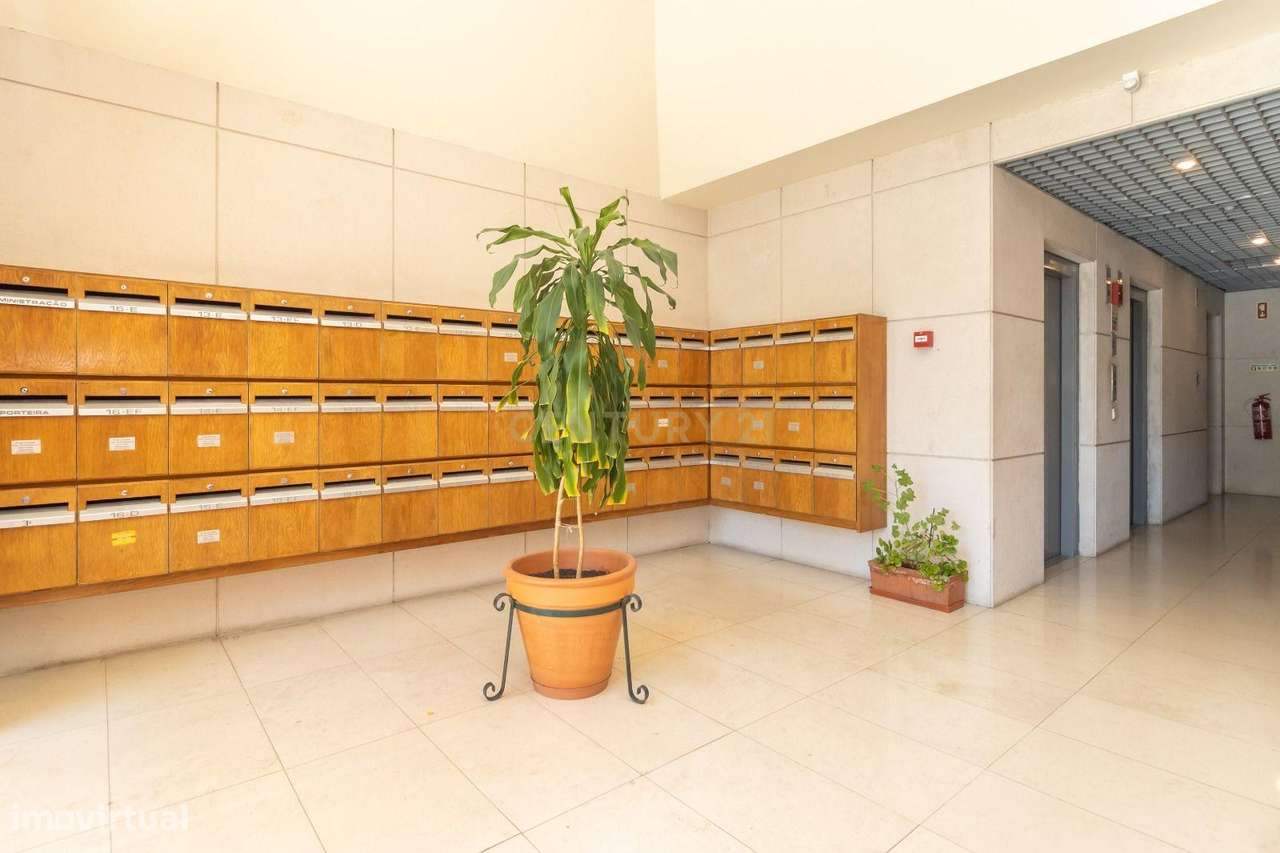 Apartamento T3 para Arrendamento – Cidade de Bolama | Prédio do Shoppi - Grande imagem: 4/18