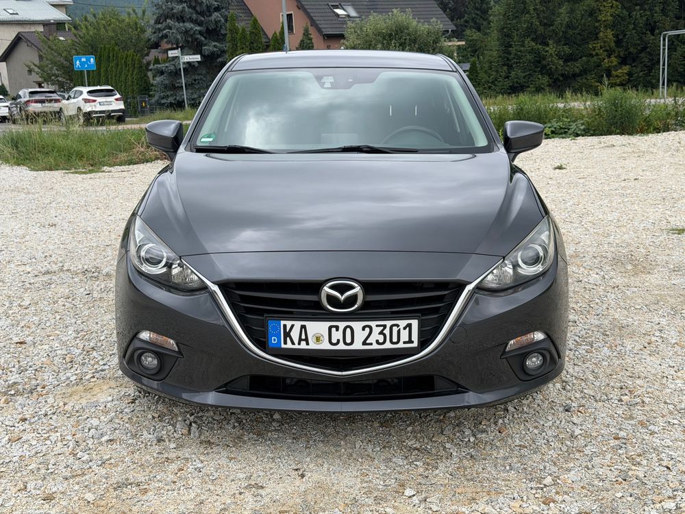 Mazda 3 III (2013-) SKYACTIV-G 120 Sports-Line 2015