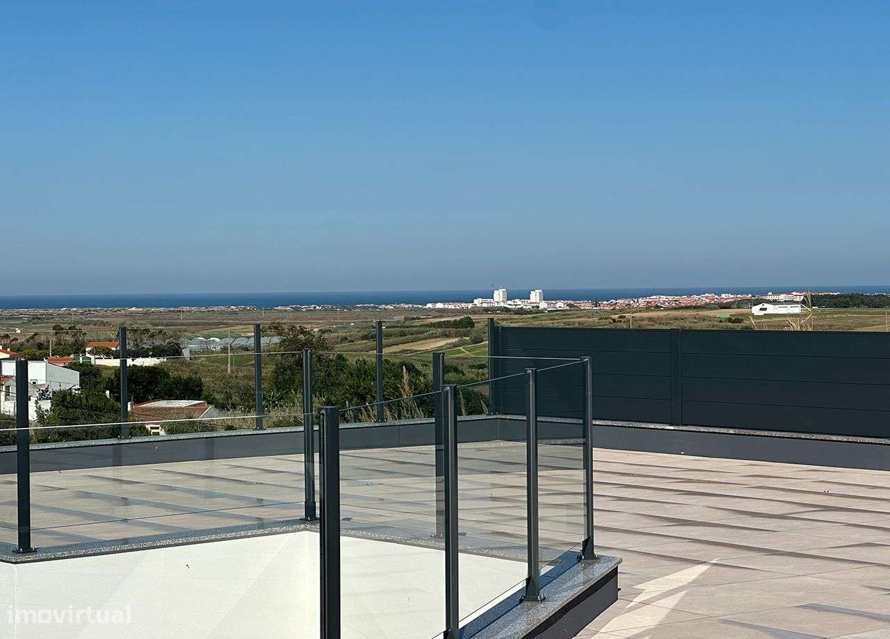 Espaçosa Moradia V4 com piscina - Coimbrã / Peniche-38