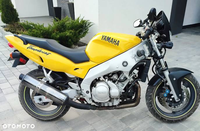 Yamaha YZF - 4