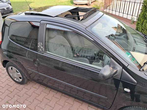 Renault Twingo 1.2 16V Night & Day - 11