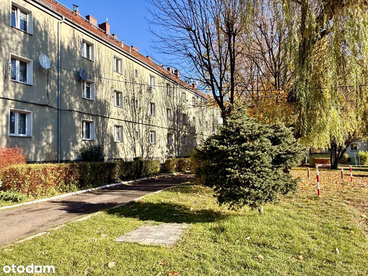 2 pokoje  - 1 Pietro! Opłaty tylko 240 zł!-0