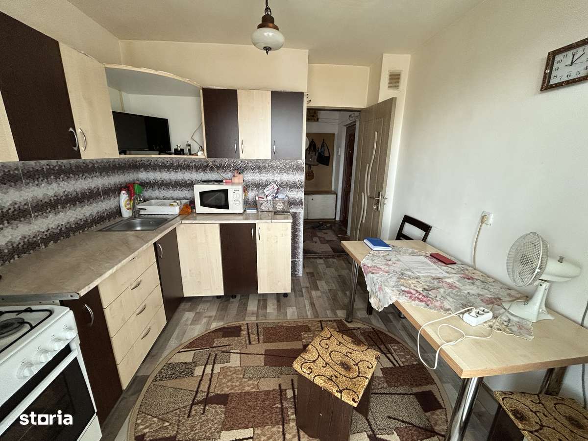 Vand(schimb cu 2 cam) apart.3 cam.decom.st.88 mp.,et.4/4,M.Costin - Imagine principală: 4/14