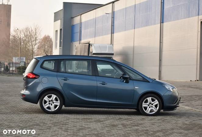 Opel Zafira - 8