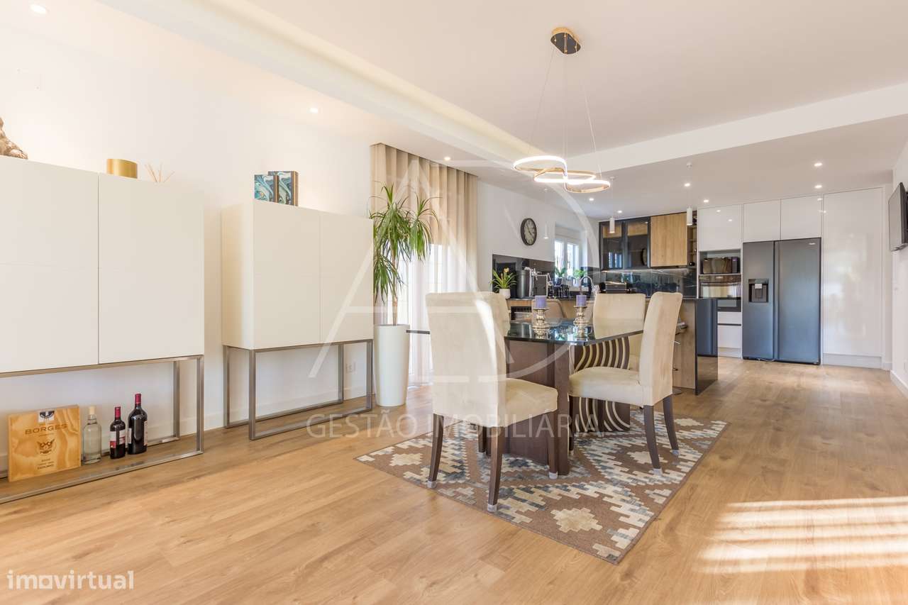 Moradia Isolada T3+ 2 a 5 minutos da Baia do Seixal-5