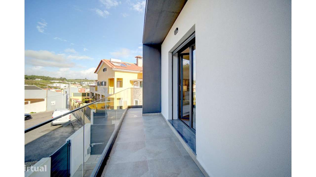 Moradia T4 na Serra de Casal de Cambra-25