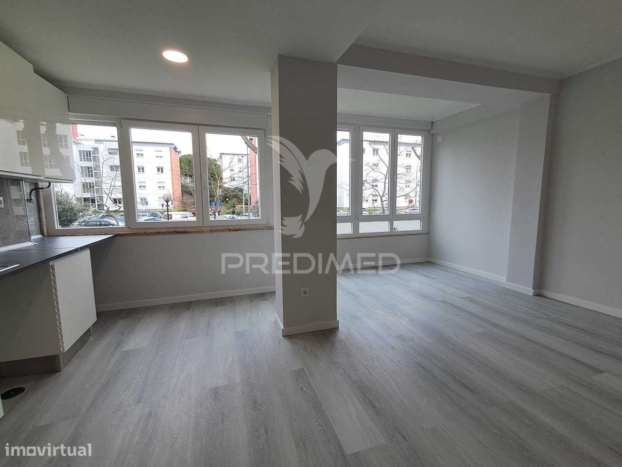 Apartamento T2 renovado em Oeiras - Grande imagem: 2/26