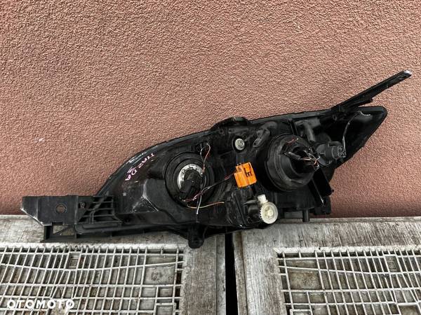 Lampa przednia MAZDA 3 I BK LIFT PRAWA EUROPA ORYGINALNA - 2