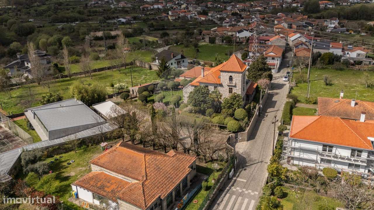 Moradia T7 para venda-45