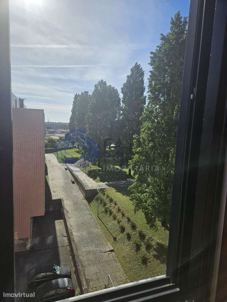 Excelente apartamento T2-22