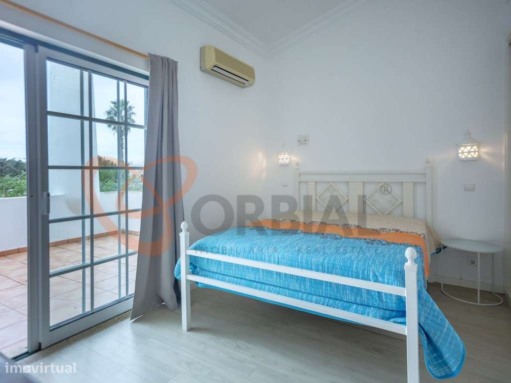 Moradia V2 para venda, inserida em condomínio privado com piscina, ...-14