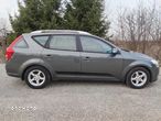 Kia Ceed - 11