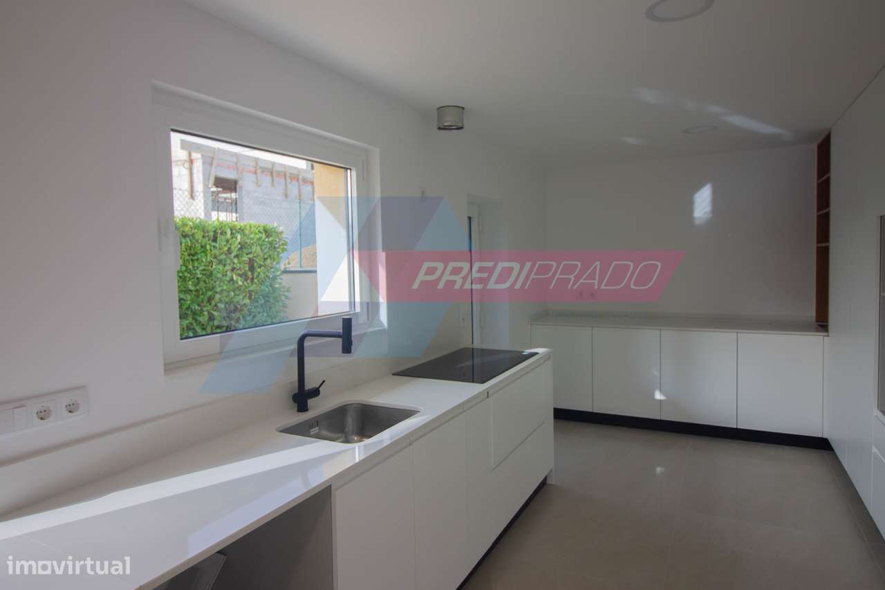 Excelente Moradia T4 em Cervães - Grande imagem: 2/25